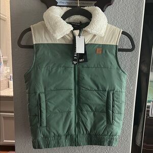 NWT BOYS American Hawk Vest